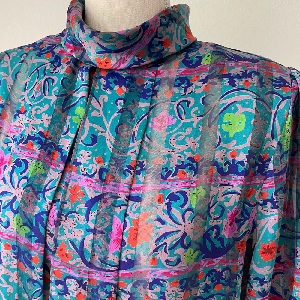 NICOLA AMAZING VINTAGE FLORAL MOCK NECK BUTTON DOWN BALOON SLEEVE BLOUSE TOP - Picture 12 of 16